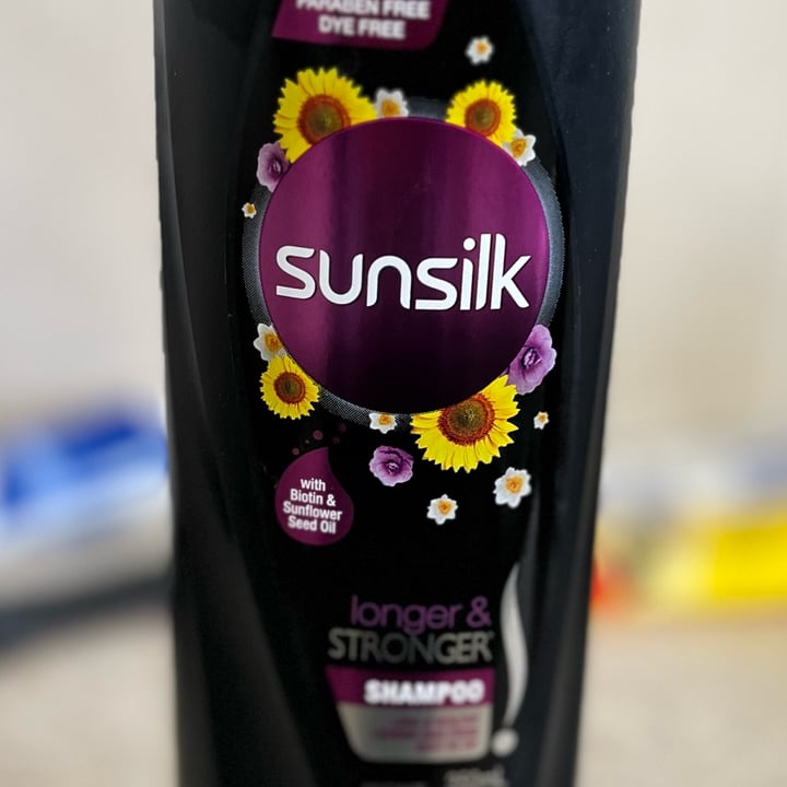 review photo of Sunsilk Longer & Stronger Shampoo shared by @jennymc262 on 20 Oct 2022 - review