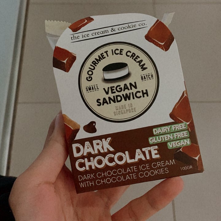 photo of The Ice Cream & Cookie Co Vegan Dark Chocolate Ice Cream Sandwich shared by @nutsfortheearth on  16 Jan 2021 - review