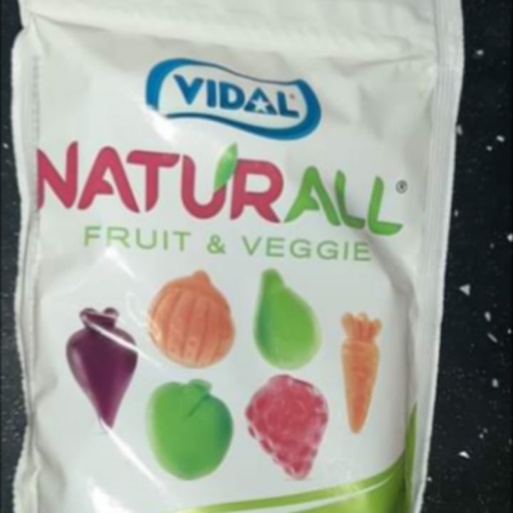 photo of Vidal Naturall Fruit & Veggie shared by @claraysusperros on  05 May 2021 - review