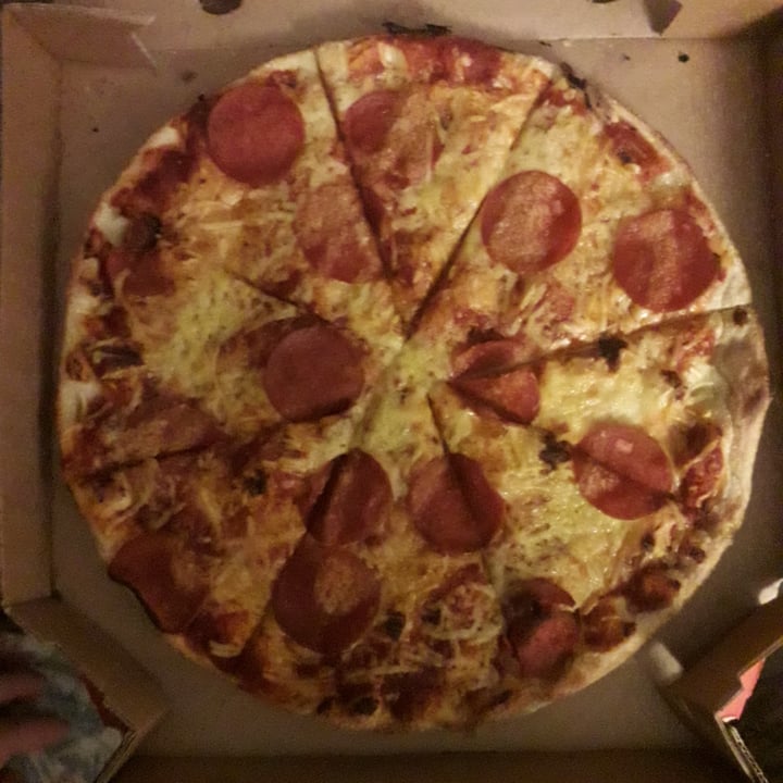review photo of Domino's Pizza Ulm Ost Las vega pizza shared by @veggiesandra on 14 Jan 2022 - review