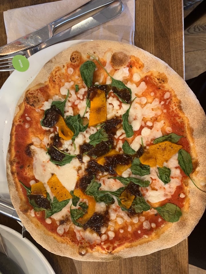 review photo of Zizzi Edinburgh Roxburgh Court Pepperonta Pizza shared by @margochi on 23 Sep 2019 - review