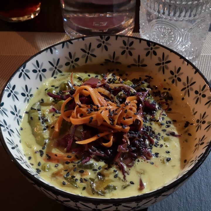 photo of Il Pangolino - Vegan Bistrot Golden Bowl shared by @bebaveg on  26 Dec 2021 - review