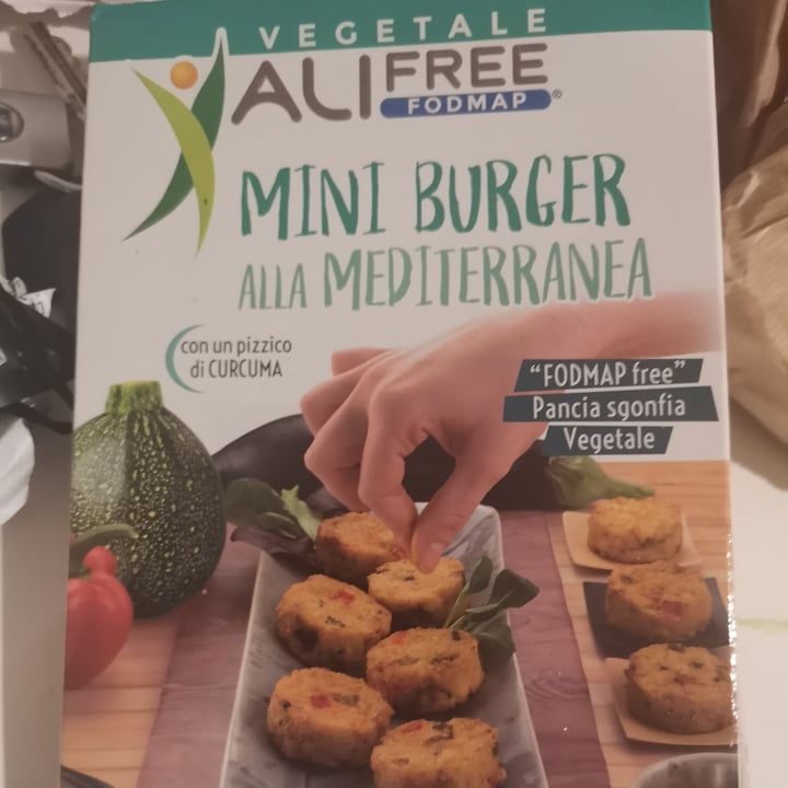 photo of Alifree Mini burger alla mediterranea shared by @paolarug on  13 Apr 2022 - review