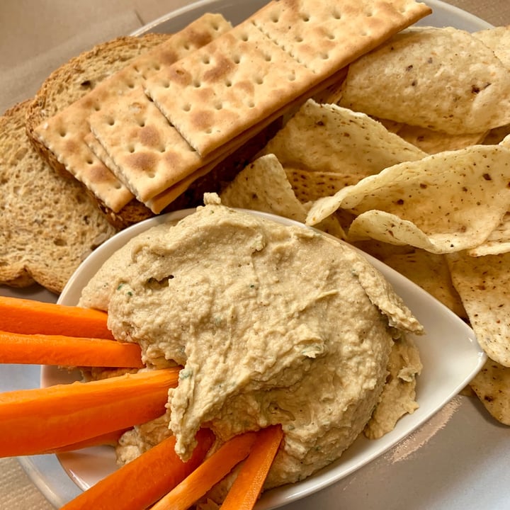 photo of Restaurante Verde Mostaza Hummus De Garbanzo shared by @naivoncake on  09 May 2021 - review