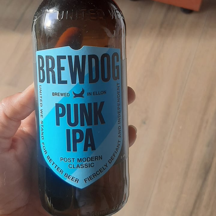 review photo of Brewdog Brewdog Punk IPA shared by @zetasimo83 on 27 Sep 2022 - review