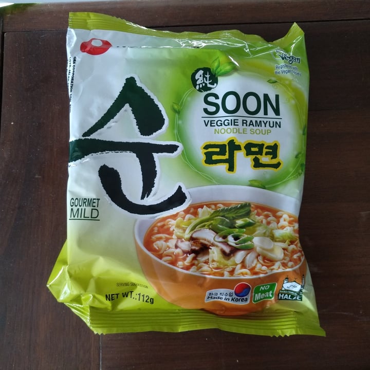 photo of NONGSHIM (농심) SOON VEGGIE RAMYUN NOODLE SOUP shared by @elej91 on  09 Oct 2021 - review