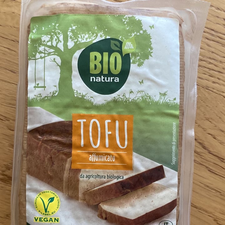 photo of Bio Natura TOFU affumicato shared by @lindapuravida on  16 Jun 2022 - review