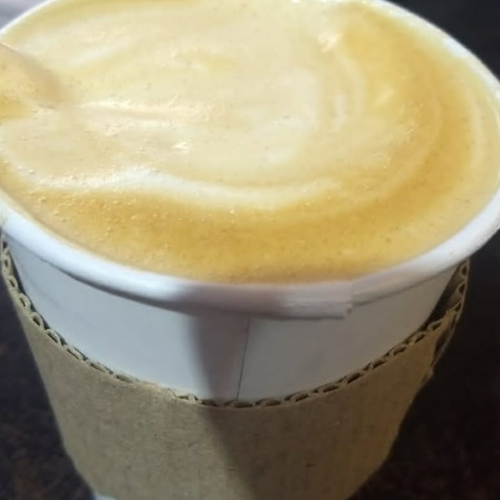 photo of Mönt take away Café Con Leche Vegetal shared by @facuchavez on  23 Jul 2021 - review