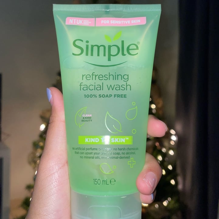 review photo of Simple refreshing facial wash shared by @ashlyram5 on 03 Feb 2022 - review