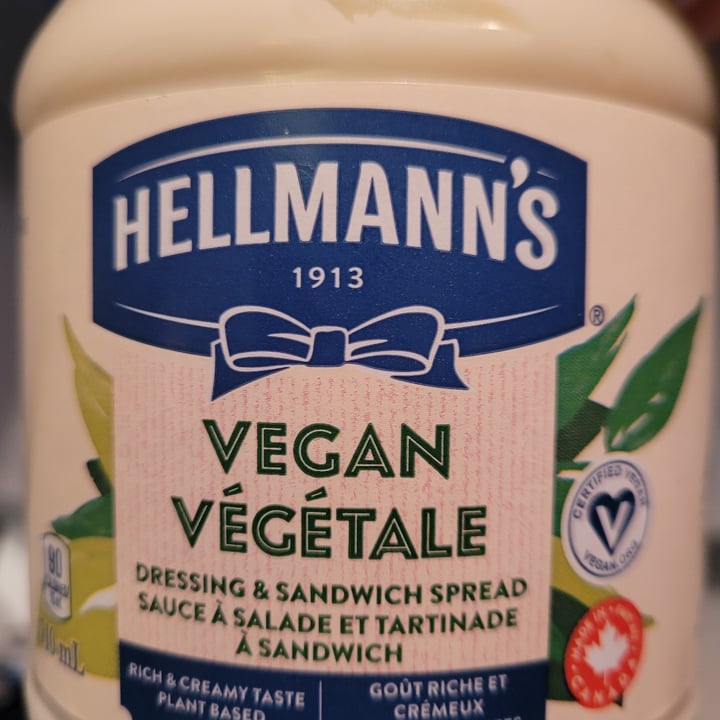 photo of Hellmann’s Hellman’s Vegan Mayonnaise shared by @veganinvictoriabc on  13 Jun 2021 - review