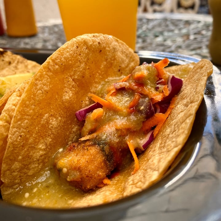 photo of VeganMunch Tacos Veganos shared by @jourbano on  04 Dec 2019 - review