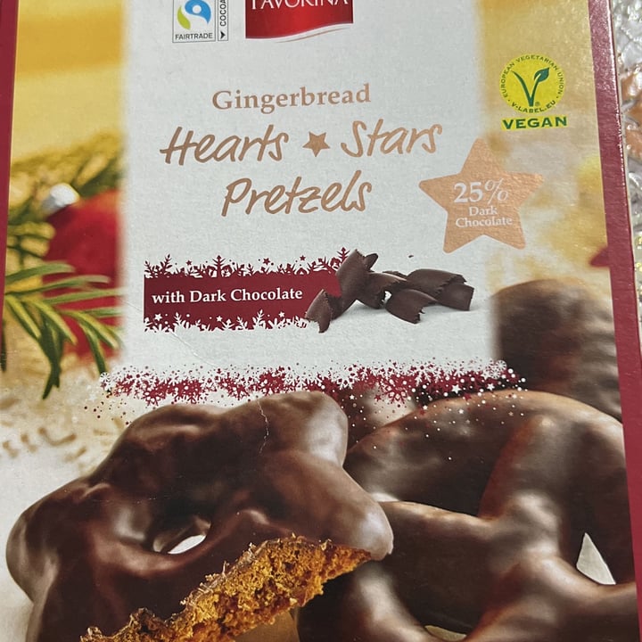 review photo of Favorina Gingerbread Hearts Stars Pretzels shared by @vantemaze on 15 Nov 2022 - review