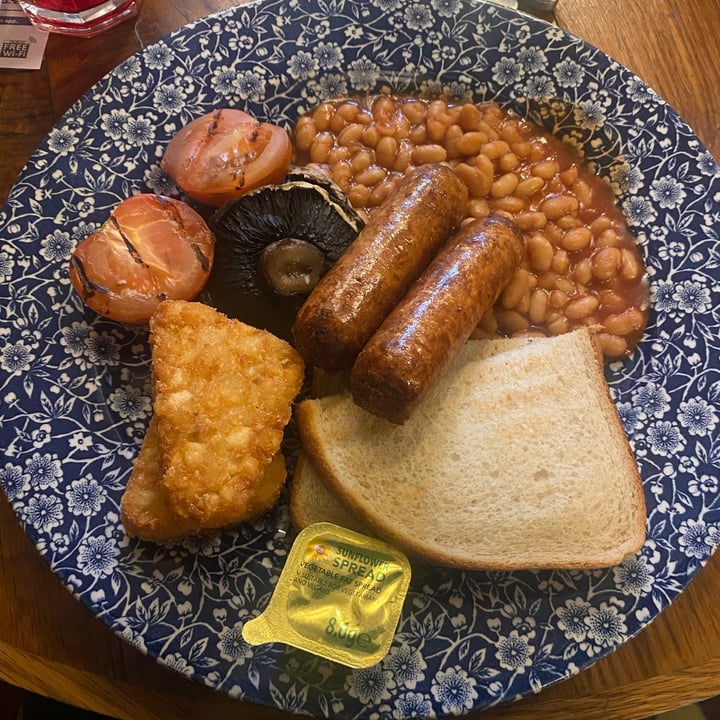 photo of Weatherspoons Pubs Vegan Breakfast shared by @robsm95 on  14 Jan 2022 - review