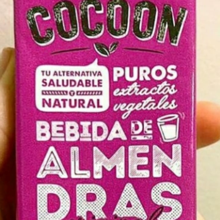photo of Cocoon Leche de almendras shared by @melinamelinacc on  12 Oct 2020 - review
