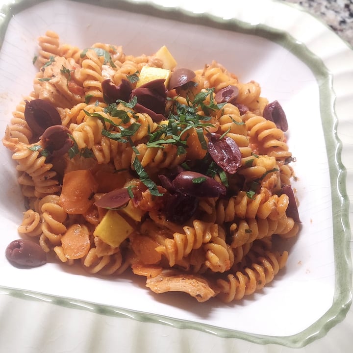 review photo of Sweet Earth Mindful Chik’n Strips shared by @mikvegan on 19 May 2022 - review