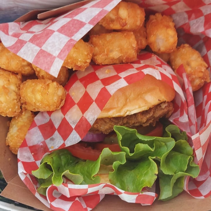 photo of Bring Me Some Tatter Tots shared by @svraphael88 on  04 Sep 2022 - review