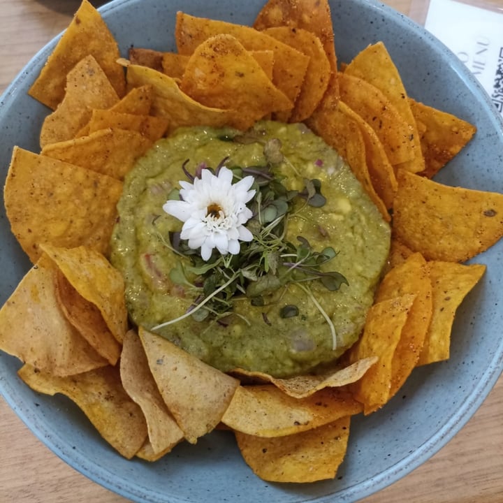 photo of Casa Graviola Guacamole shared by @pssthler on  16 Jun 2022 - review