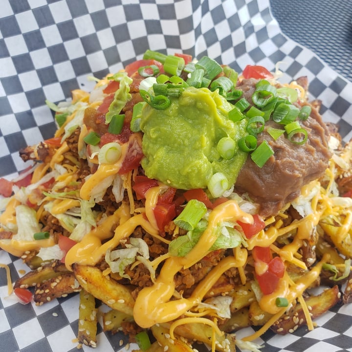 review photo of Boon Burger Cafe Fries Supreme shared by @aprilphillips6 on 12 Sep 2021 - review