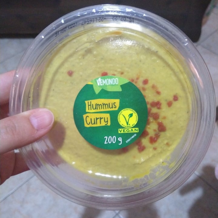 review photo of Vemondo Hummus Curry shared by @gaia-andhercats on 09 Jul 2022 - review