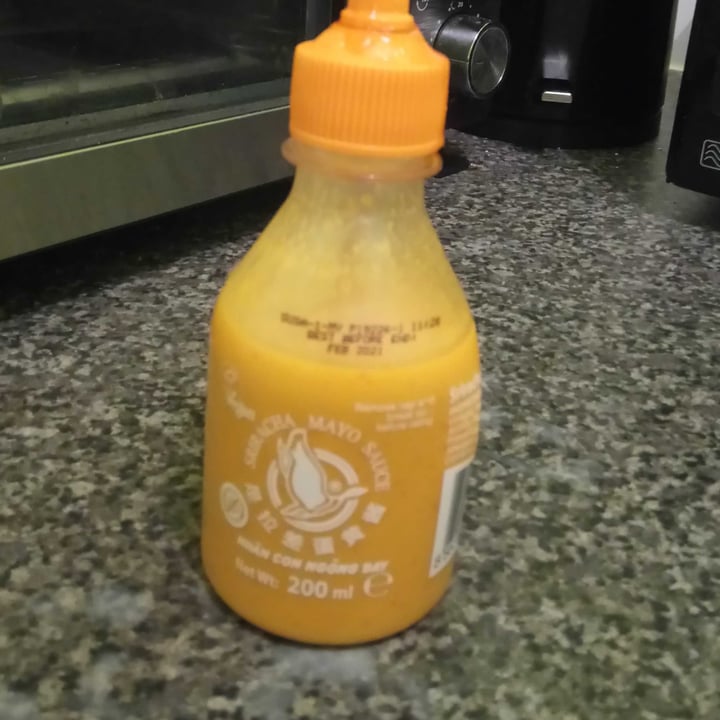 photo of Huy Fong Foods Sriracha Mayo Sauce shared by @lilleelee on  11 Jul 2020 - review