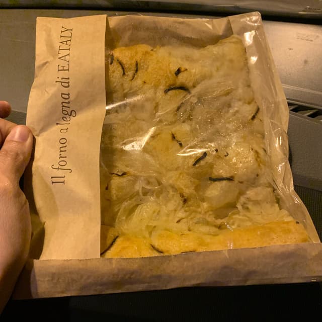 Foto del plato “Focaccia alla cipolla”
