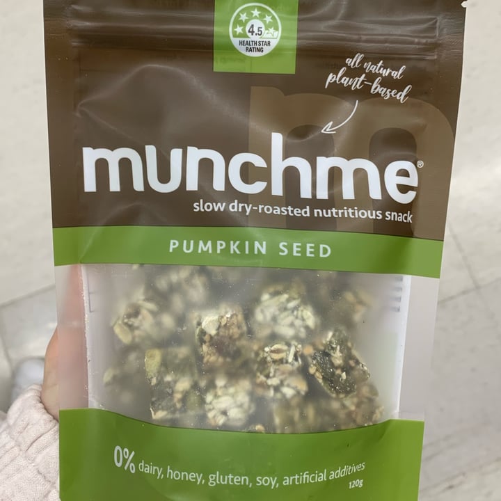 review photo of Munchme Pumpkin seed snacks shared by @hani-frangipani on 19 Oct 2021 - review