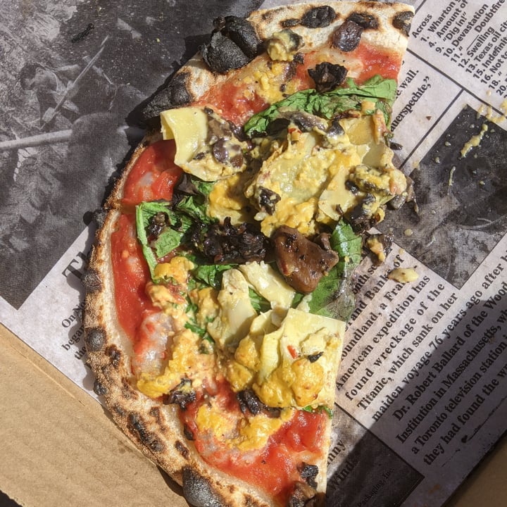 review photo of Fatto a Mano Pizza Vegan Wood Fired Pizza shared by @brookeandbuddy on 23 Jun 2021 - review