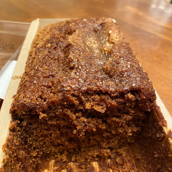 photo of Trader Joe's Vegan Gingerbread Loaf shared by @pherz on  29 Nov 2022 - review