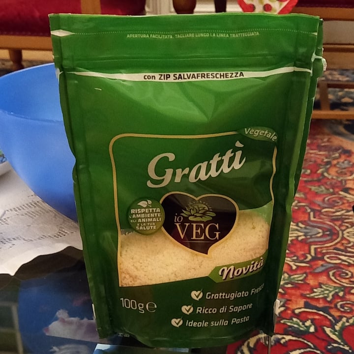 review photo of ioVEG Formaggio grattugiato shared by @wombat22 on 02 Feb 2022 - review