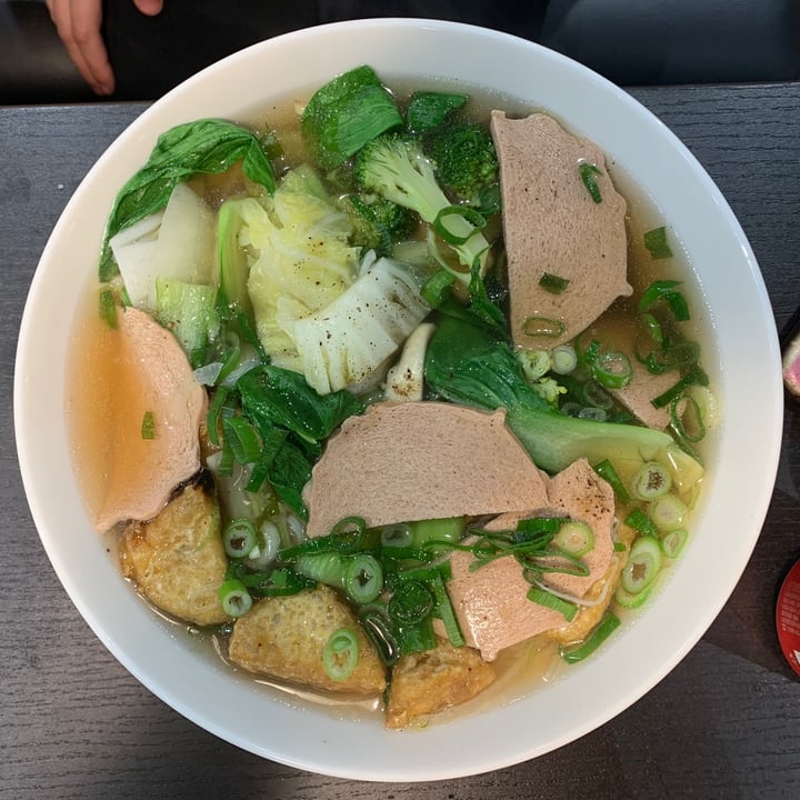 review photo of Pho huy Large Vegan Pho shared by @happyhealthyvegans on 12 Oct 2020 - review