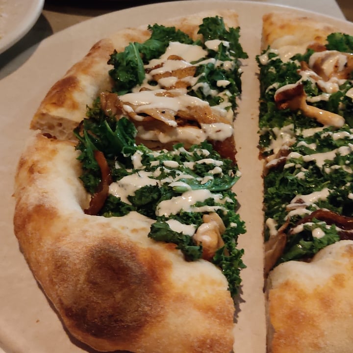 review photo of Mudrá Pizza De Gírgolas shared by @gigiteinte on 14 Mar 2022 - review