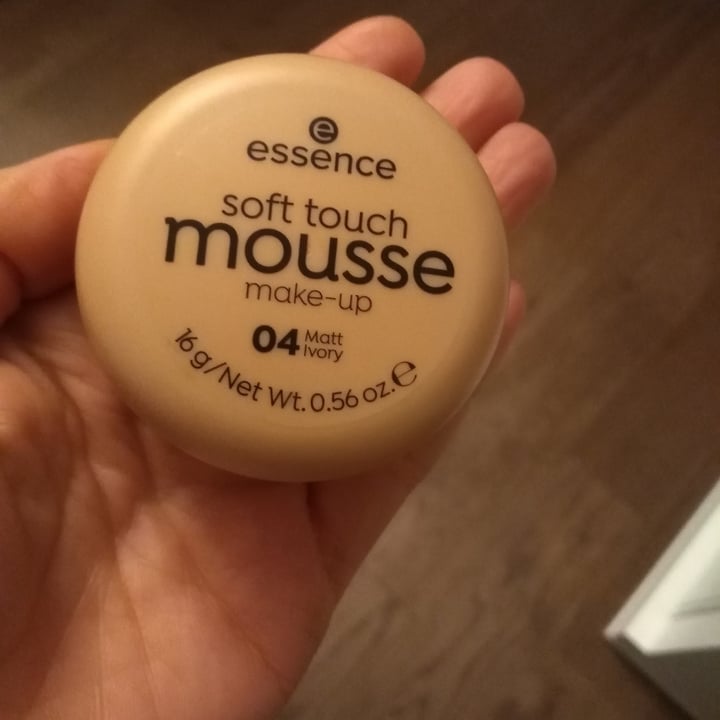 review photo of Essence Soft Touch Mousse shared by @stefaniacb on 26 Dec 2022 - review