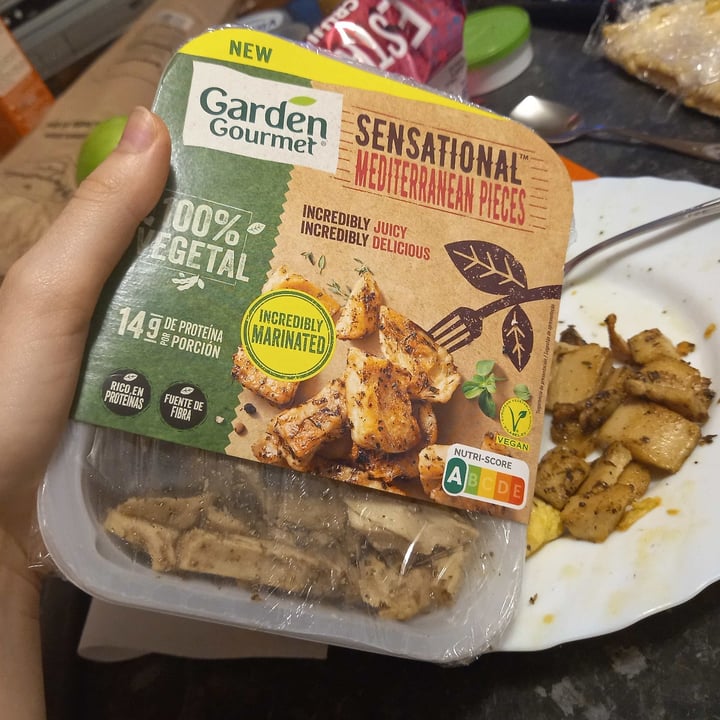 review photo of Garden Gourmet Sensational Mediterranean Pieces shared by @romanitadeapie on 07 Jul 2022 - review