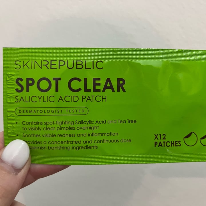 photo of Skin Republic spot clear shared by @kerrbear on  15 Oct 2022 - review