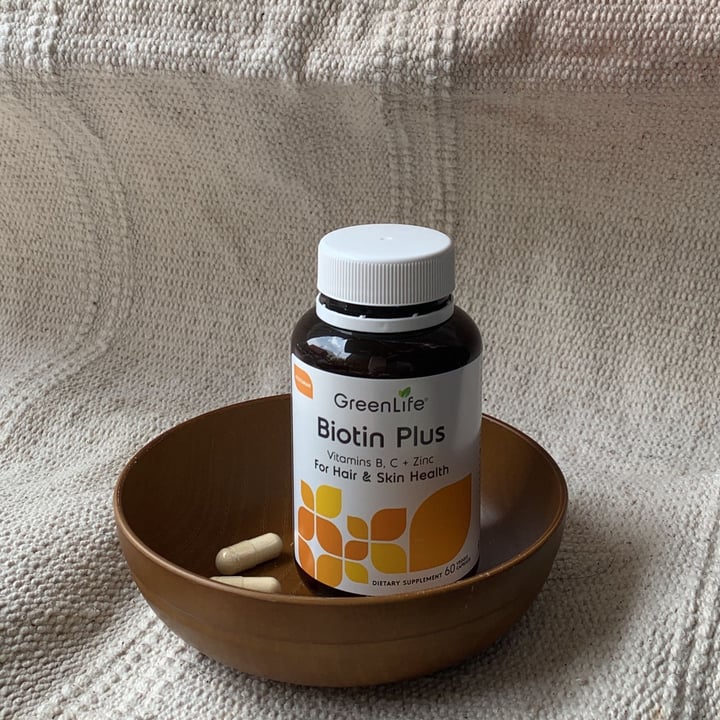 review photo of GreenLife Biotin Plus shared by @uelagaspar on 02 Apr 2022 - review