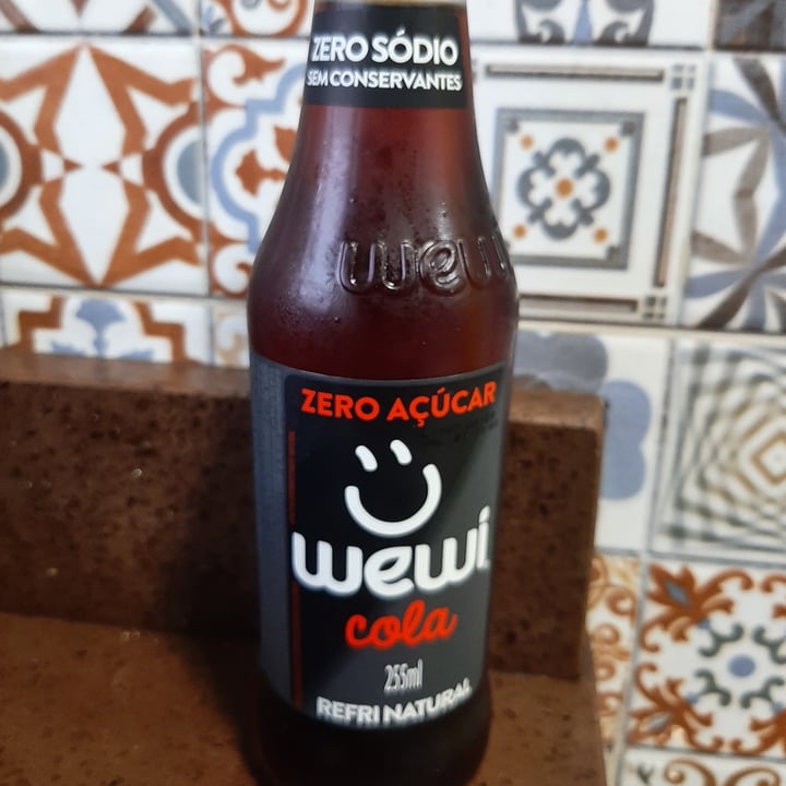 photo of Wewí Cola zero açúcar shared by @tentandosermaisveg on  07 Nov 2021 - review