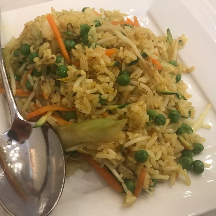 photo of Shanghai Naturalmente Riso Al Curry Con Verdure shared by @angpic on  08 Aug 2022 - review