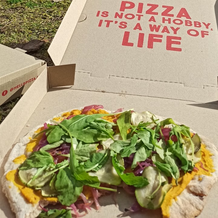 review photo of Hell's Pizza La Imprenta Veggie Bill shared by @valengalante on 15 Aug 2021 - review