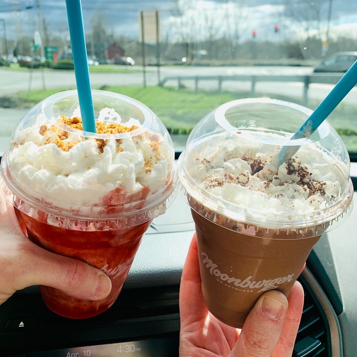 photo of Moonburger Milkshakes shared by @annanymous on  11 Apr 2022 - review