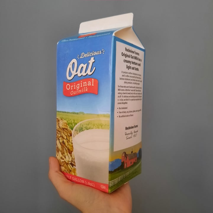 photo of Rockview Farms Oatmilk shared by @greasy-vegan on  21 Oct 2020 - review