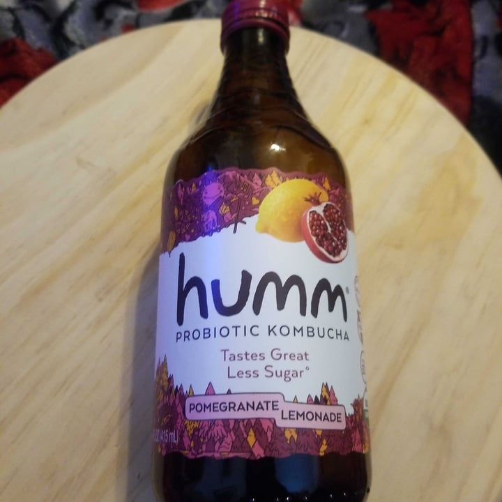photo of Humm Kombucha Pomegranate Lemonade Kombucha shared by @groovygreens on  25 Apr 2022 - review