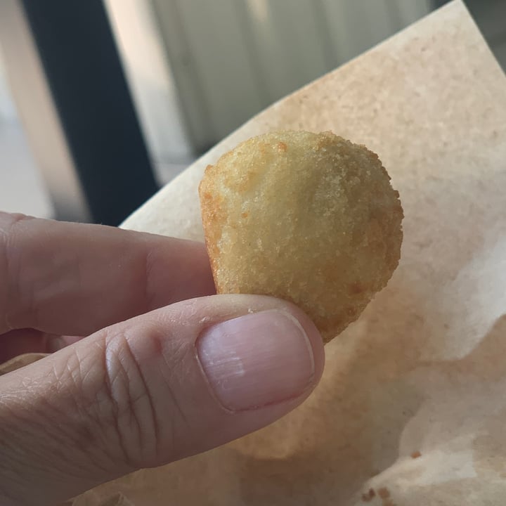 photo of biO2 Lab Coxinha de Jaca shared by @paulaneder on  17 Dec 2022 - review