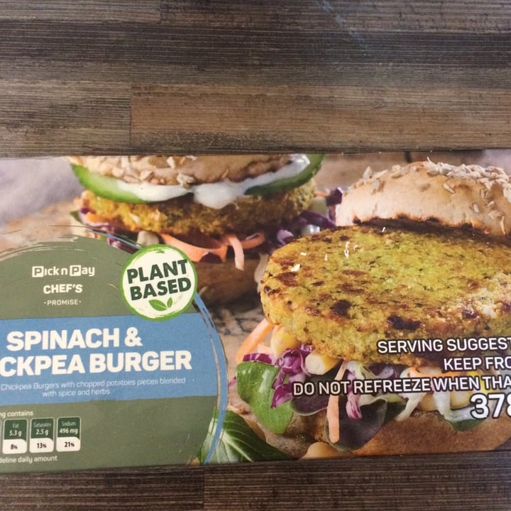 photo of Pick n Pay Spinach and Chickpea Burger shared by @sylvacharm on  25 Jan 2021 - review