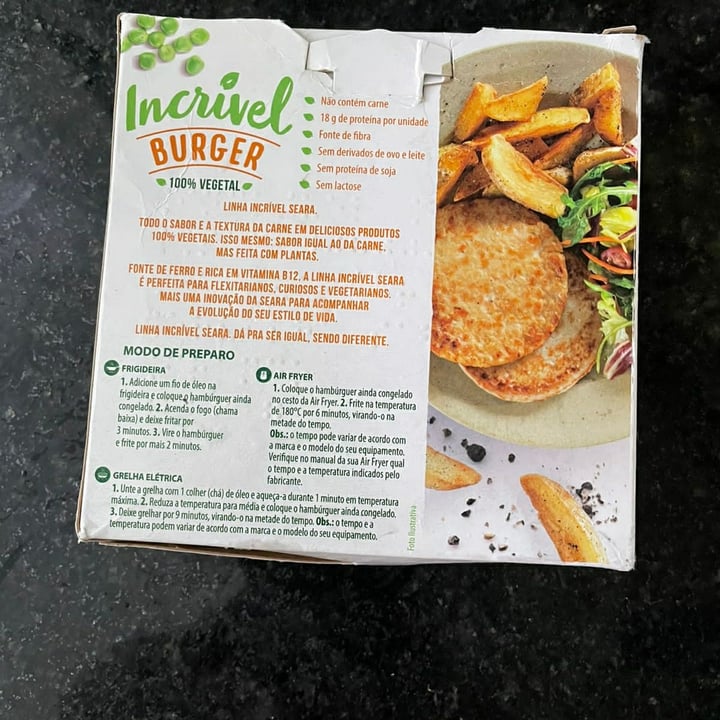 review photo of Seara Incrível Burger sabor frango shared by @cardoso30 on 17 Apr 2022 - review