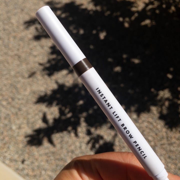review photo of e.l.f. Cosmetics Eyebrow Pencil Dark Brown shared by @simplidished on 01 Oct 2020 - review