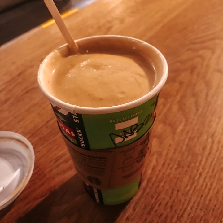 photo of Starbucks Café Del Día Con Leche De Coco shared by @sabrinasilvero on  07 Mar 2021 - review