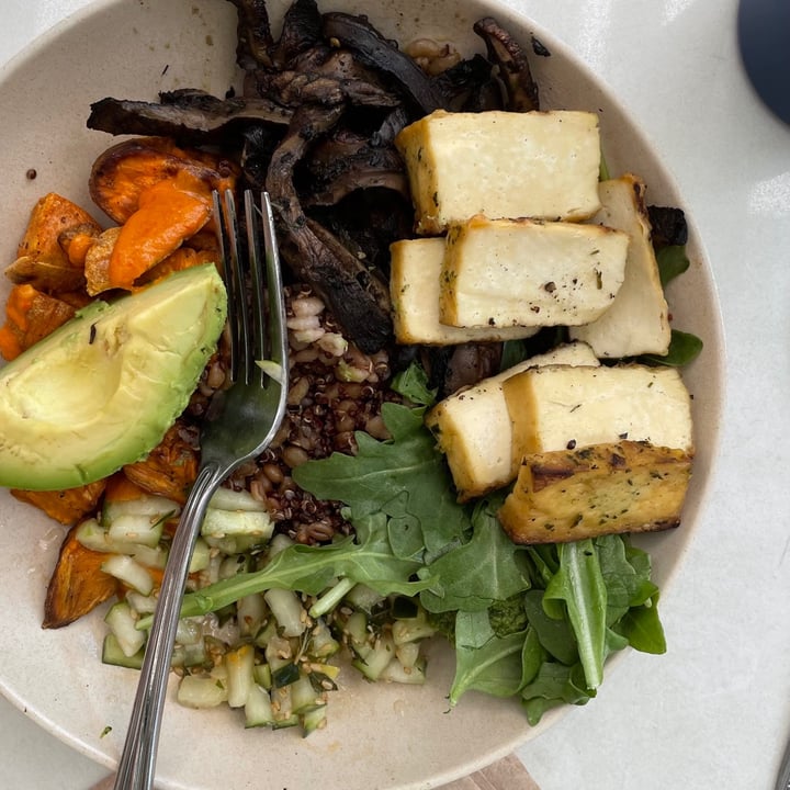 review photo of Flower Child Mother Earth Bowl shared by @ellehurst on 01 Aug 2021 - review