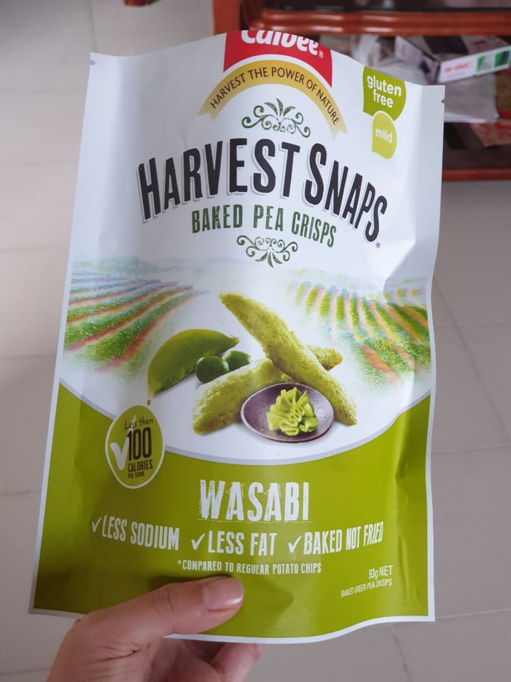 photo of Calbee Harvest Snaps Wasabi Flavour shared by @plantaepy on  18 Nov 2019 - review