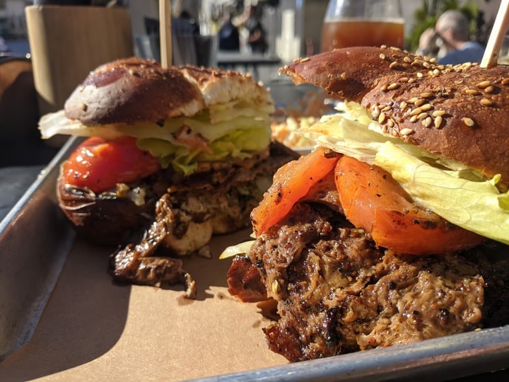 photo of 416 (Four One Six) Roast Beef Sandwich shared by @meitala on  27 Apr 2020 - review