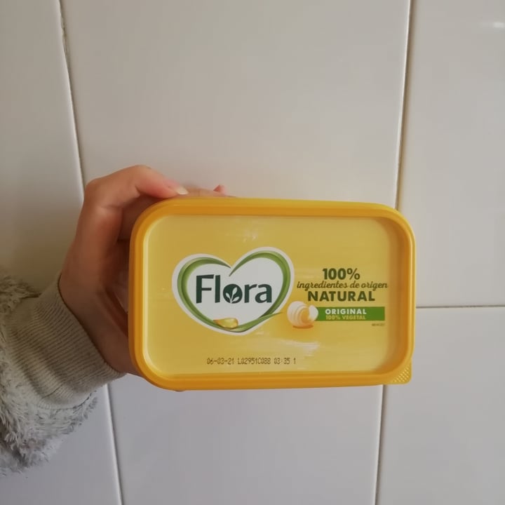 review photo of Flora Flora Margarina Vegetal Original shared by @nmirona on 18 Nov 2020 - review